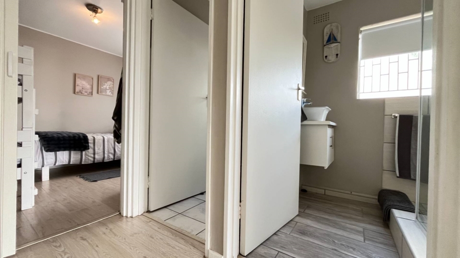 2 Bedroom Property for Sale in De Bakke Western Cape